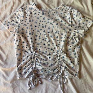 Hollister, baby tee, never worn